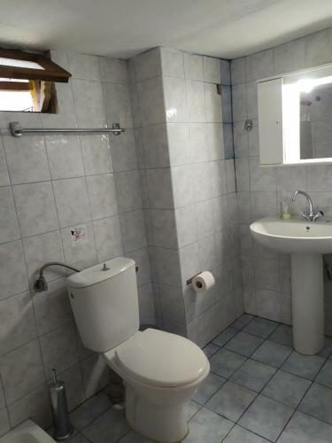 Triple Studio Apartment In Mylopotamos Beach