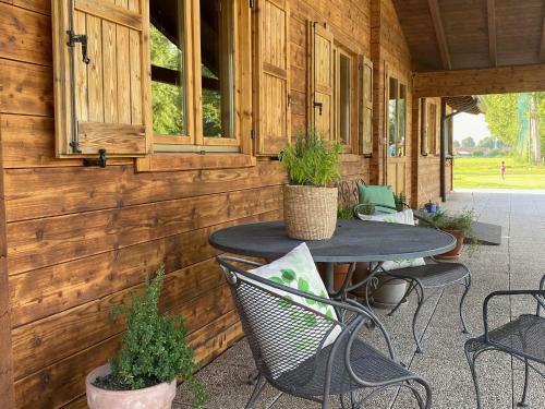 Modern Cottage In Savigliano With Private Garden