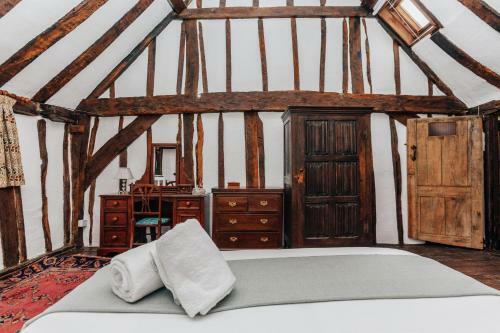Tudor Cottage ? An Enchanting Unique Stay