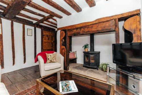 Tudor Cottage ? An Enchanting Unique Stay