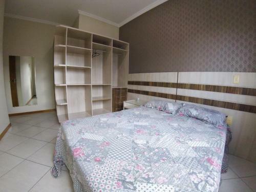 Apartamento A004 - Cobertura Duplex Praia De Bombas - Ed Victory