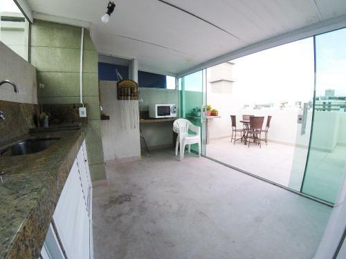 Apartamento A004 - Cobertura Duplex Praia De Bombas - Ed Victory