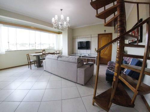 Apartamento A004 - Cobertura Duplex Praia De Bombas - Ed Victory