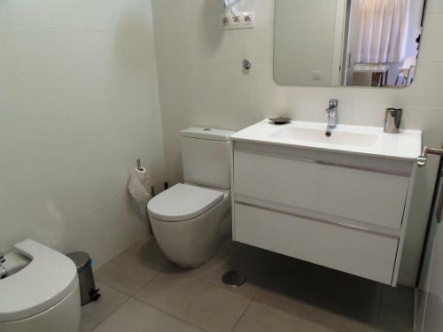 Los Balandros Apartments