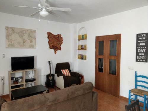 Casa Bienvenido - D�plex Adosado Urb. Privada