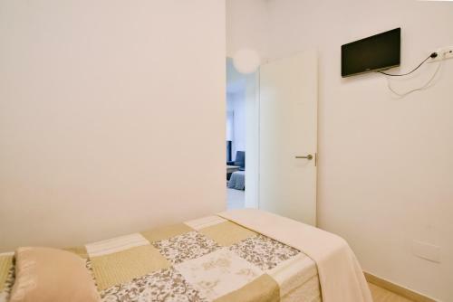 010 New Beach Apartment - Alicante Holiday
