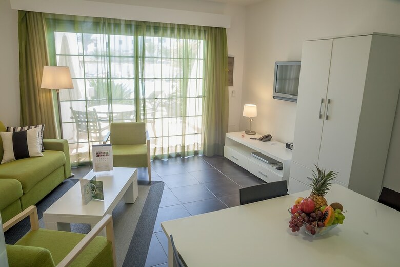 Aparthotel Club Del Carmen