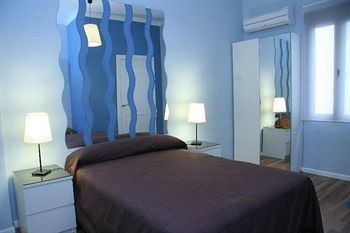 Hostal Room Pride