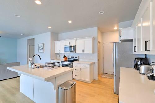 Pet-friendly American Fork Home With Mtn Views!