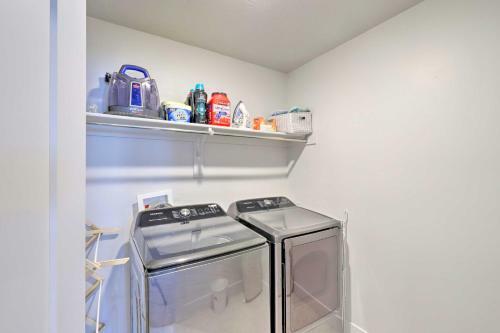 Pet-friendly American Fork Home With Mtn Views!