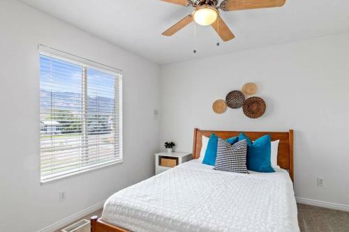 Hubbard Haven - Beautiful Home That Sleeps 30!