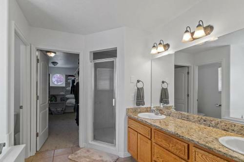 Hubbard Haven - Beautiful Home That Sleeps 30!