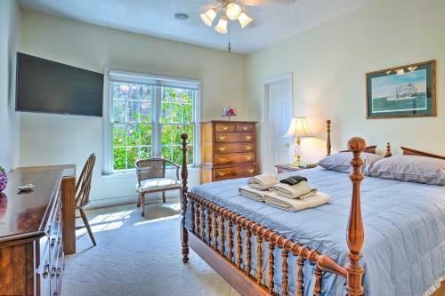 Spacious Chester Home With Yard On James River!