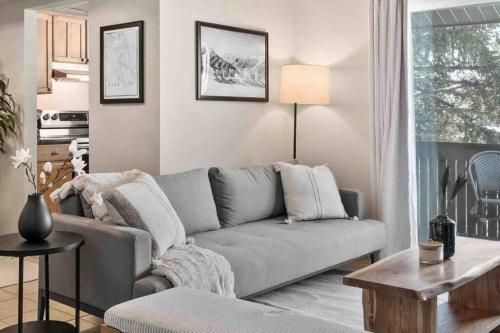 Apartamento Cozy Top Floor Condo With Mountain Views