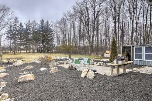 Sheboygan Home With Private Hot Tub And Fire Pit!