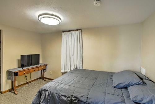 Downtown Sheboygan Apartment With Private Deck!