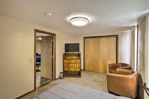 Downtown Sheboygan Apartment With Private Deck!