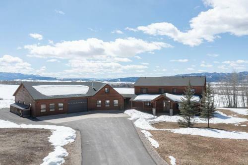 Villa New Lodge At Star Valley Ranch With Stunning Views