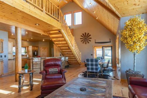 Villa New Lodge At Star Valley Ranch With Stunning Views
