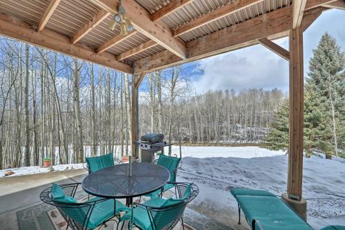 Stunning Star Valley Ranch Retreat On Golf Course!