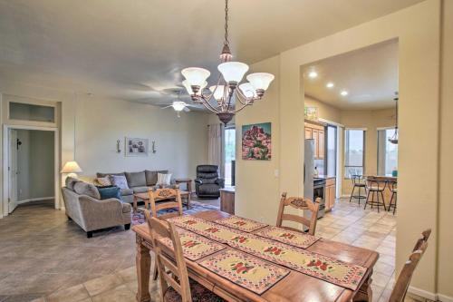 Homey Gold Canyon Abode And Community Amenities