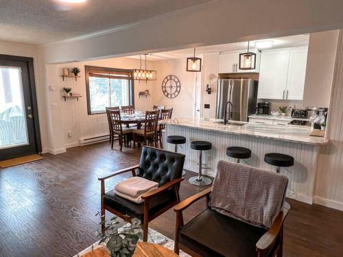 Apartamento 202d Summit - Completely Remodeled Modern Condo In Summit!