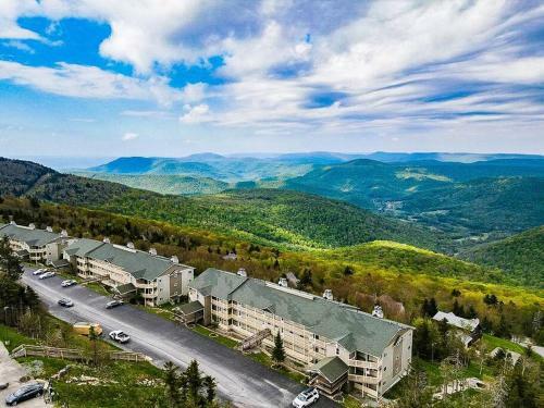 Apartamento 202d Summit - Completely Remodeled Modern Condo In Summit!