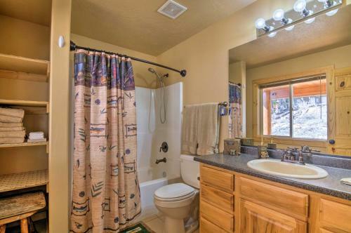 Whistling Woods Cabin Beautiful Meadow Views