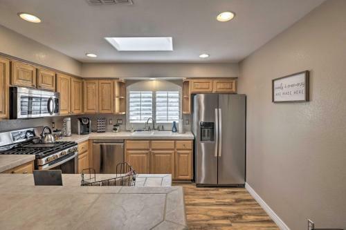 Fort Mohave Home With Grill, Golf Course Views!