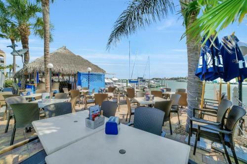 Anglers Cove A-406