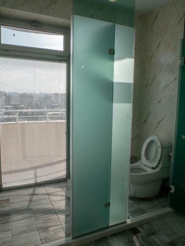 Boulevard Side Apartments