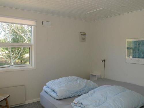Three-bedroom Holiday Home In Bl�vand 34