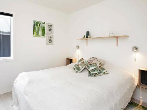 Holiday Home Lille Strandvej