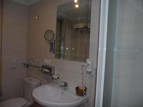 Hostal Coru�a