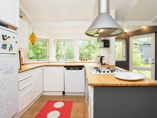 Holiday Home Dronningm�lle VI