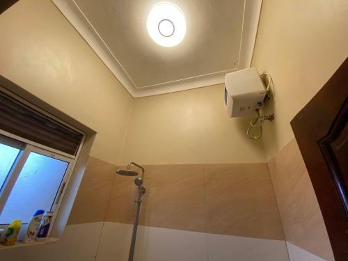 Modern Apartment In Kampala With Free Wi-fi