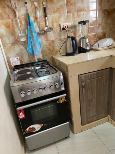 Modern Apartment In Kampala With Free Wi-fi