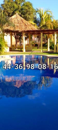 Renta De Casas En Ixtapa 44-36-98-08-16