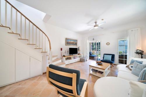 Portville Canal Side Villas 66 (3br)