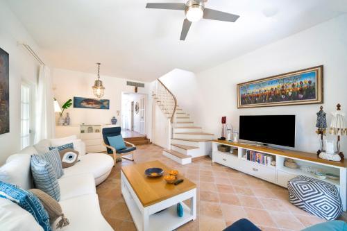 Portville Canal Side Villas 66 (3br)