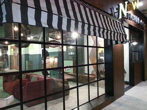New Hotel Colon