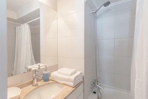 Apartamento Bergen Dream 1br W/ Wifi, Parking & Balcony