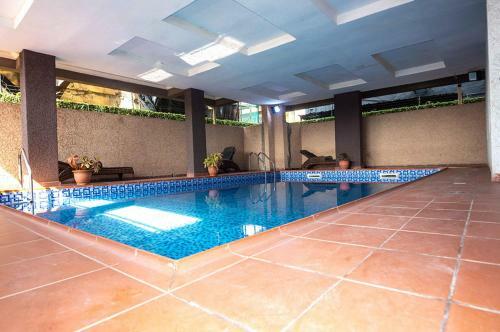 Pistbooking- Astonishing 3 Bedroom Apartment