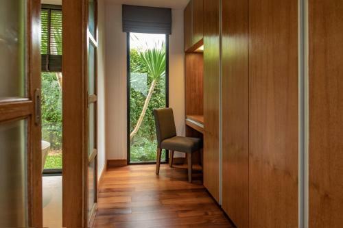 Escape Villas - Luxury Pool Villa At Anchan Villas