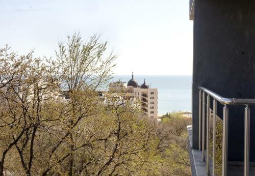 Apartamento Bright 1-bedroom Flat With Balcony In Golden Sands