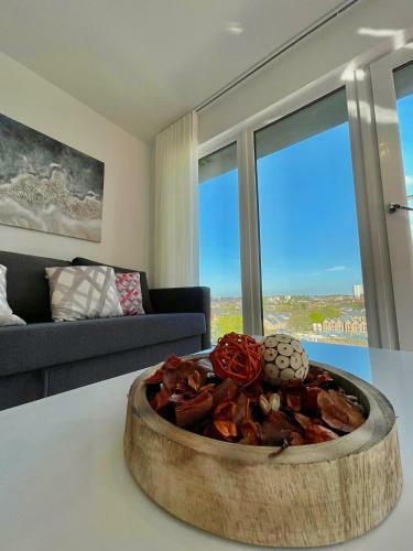 Sky View Luxury Birmingham Apartment