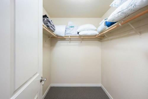 Apartamento The Elegant Holbrooke Sunset Suite With King Bed
