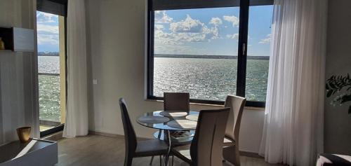Apartamento Sunset Boutique Mamaia Central