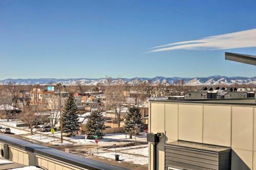 Modern Townhome With Rooftop Hot Tub And Mtn View