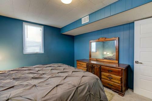 Charming Garden Level Suite With Private Entrance